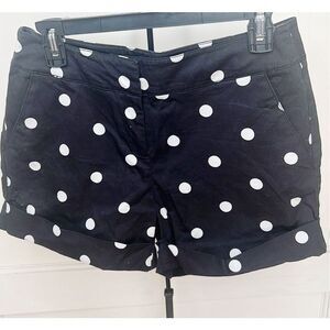7th Avenue New York & Company Polka Dot Walking Shorts Size 4 Black